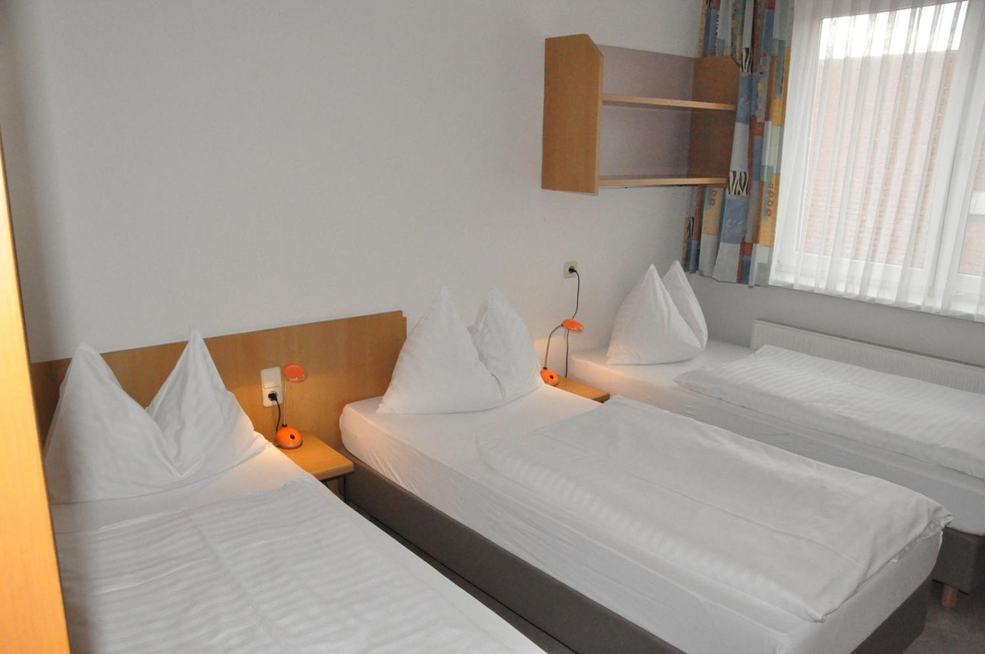 Kolpinghaus Linz Hostel ภายนอก รูปภาพ