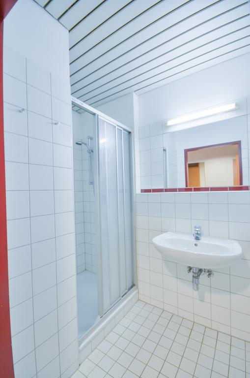 Kolpinghaus Linz Hostel ภายนอก รูปภาพ