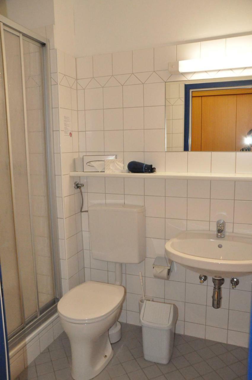 Kolpinghaus Linz Hostel ภายนอก รูปภาพ